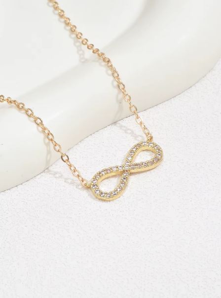 Simple Stainless Steel Infinity Pendant Necklace for Women