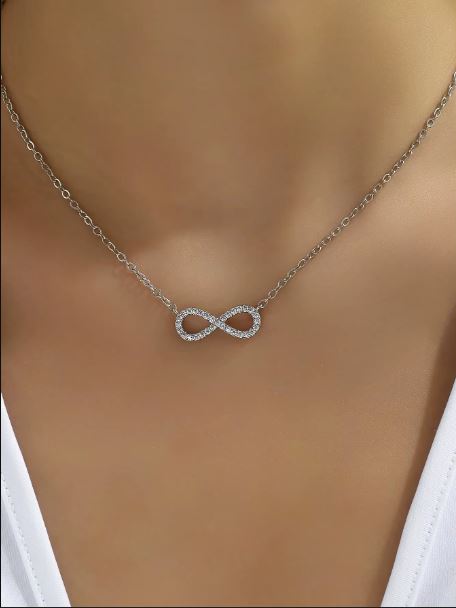 Simple Stainless Steel Infinity Pendant Necklace for Women